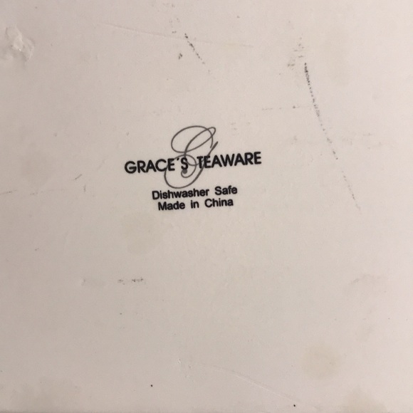 Grace’s Teaware Butter Dish with Pink and Yellow Flowers - Picture 10 of 10